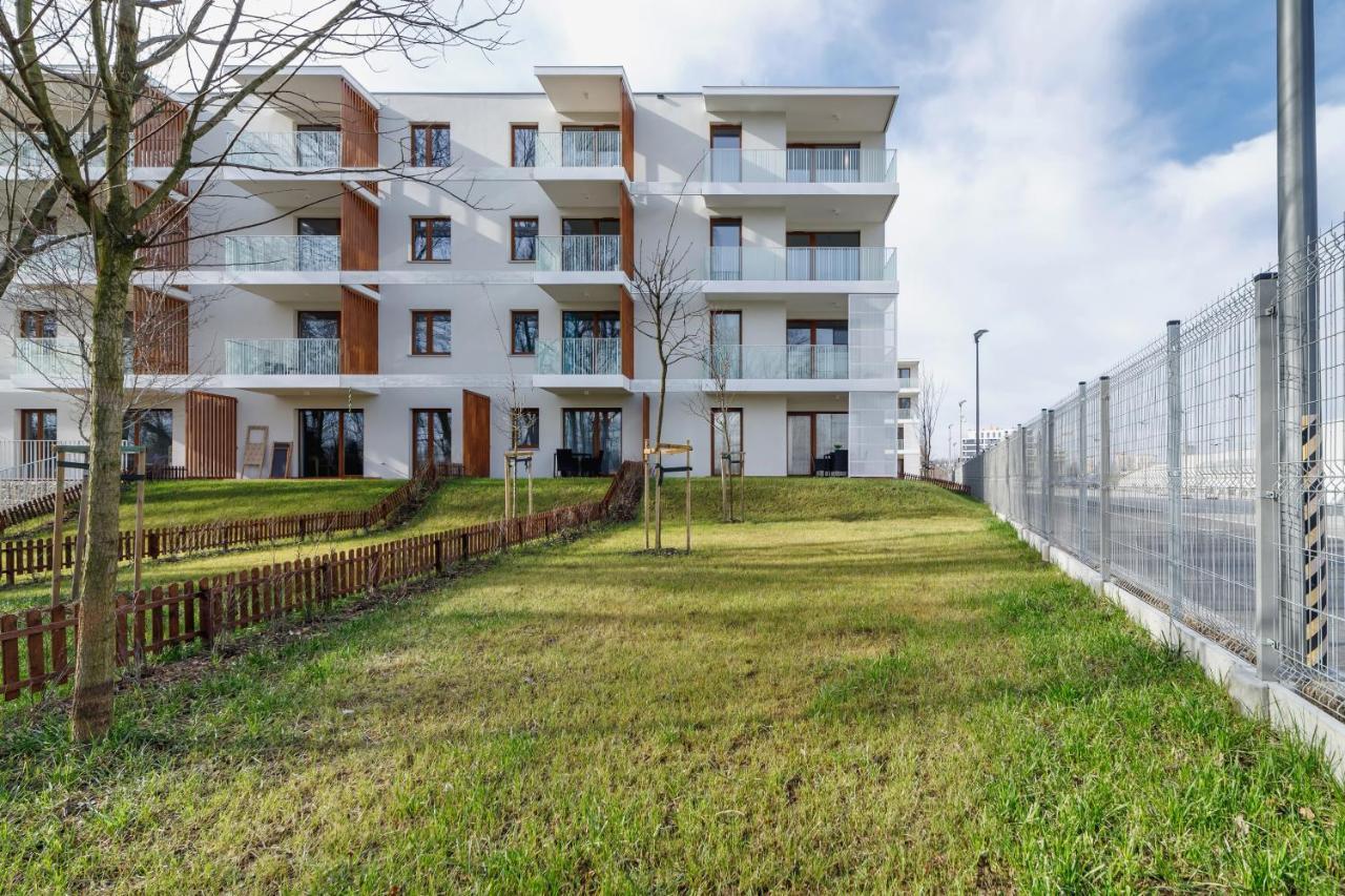 Apartments Supernova Near Tauron Arena By Noclegi Renters Krakow Exterior photo